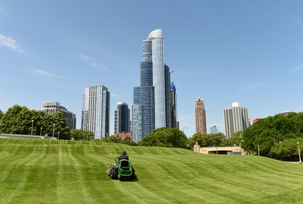 Cost of Corporate Lawn Mowing in Lima