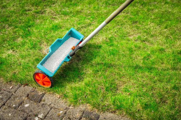 Commercial Lawn Treatment in Lima